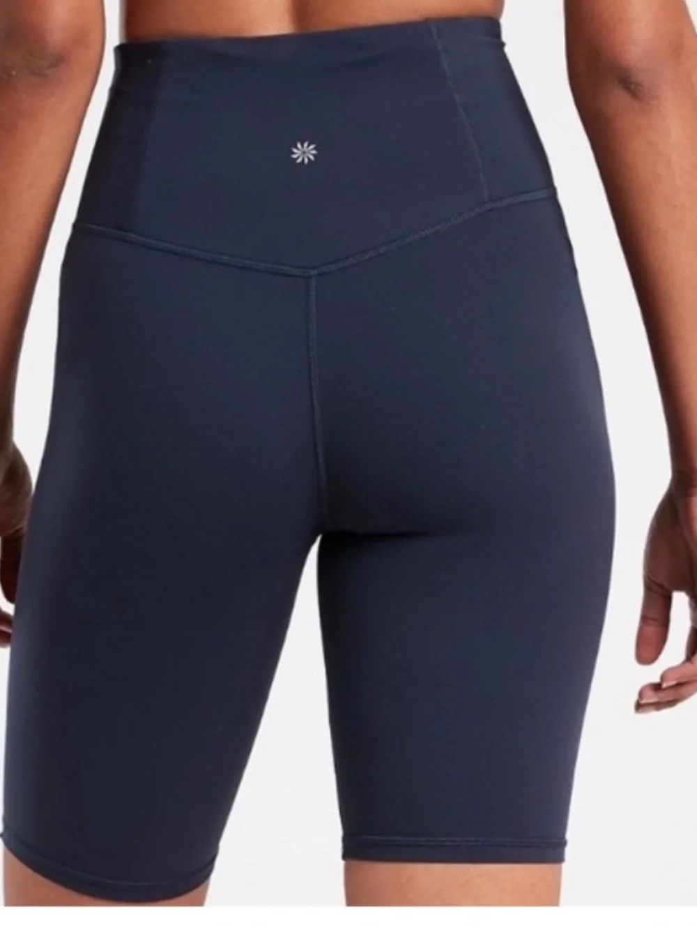 ATHLETA Ultra High Rise Elation Short 9” Inseam navy Biker Women's Size s NWOT